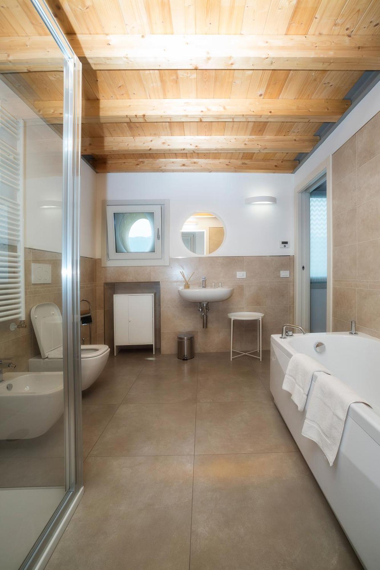 Lakefront Home Residenza Il Gallo In Riva Al Lago Pisogne Zewnętrze zdjęcie
