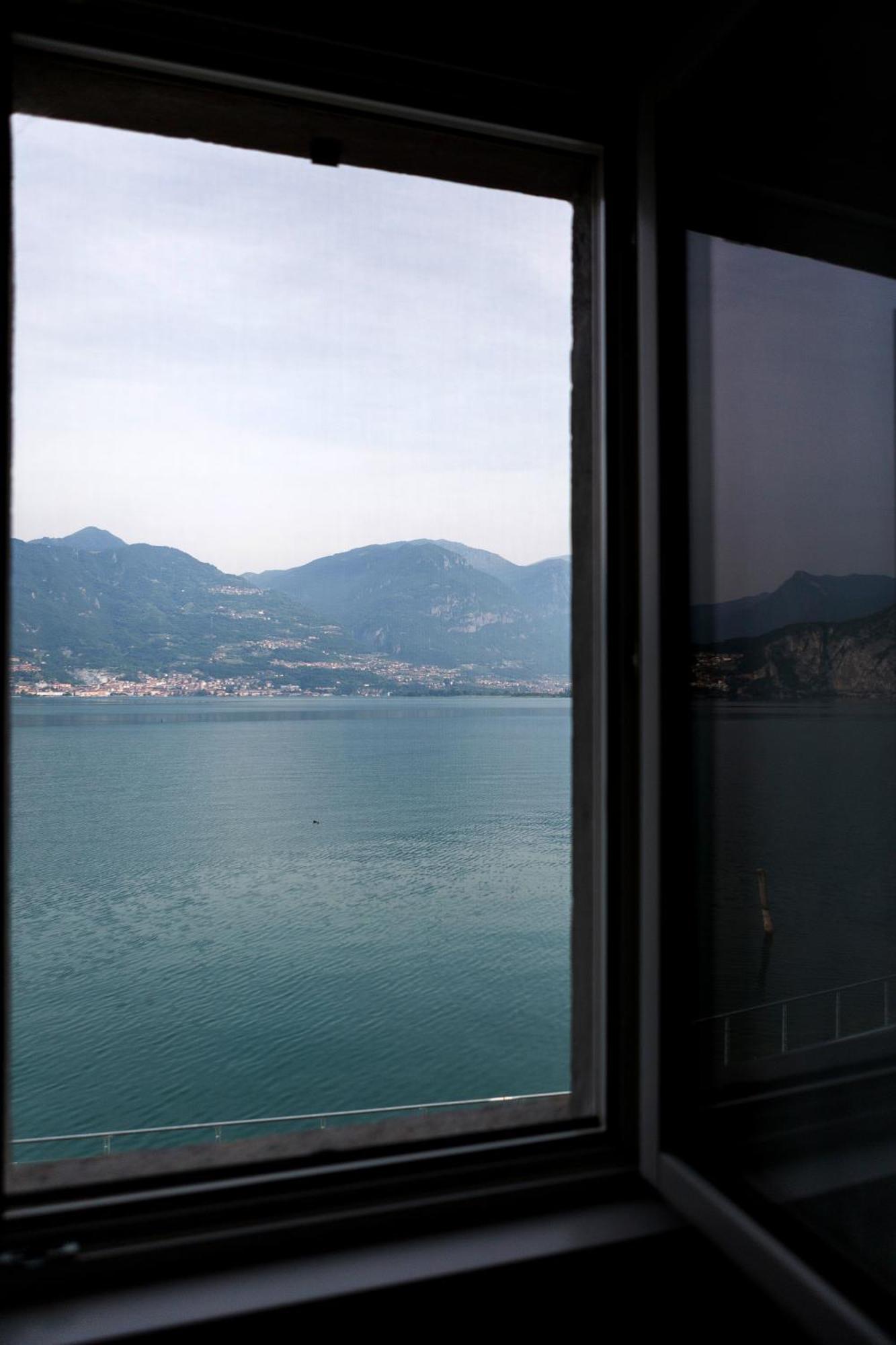 Lakefront Home Residenza Il Gallo In Riva Al Lago Pisogne Zewnętrze zdjęcie