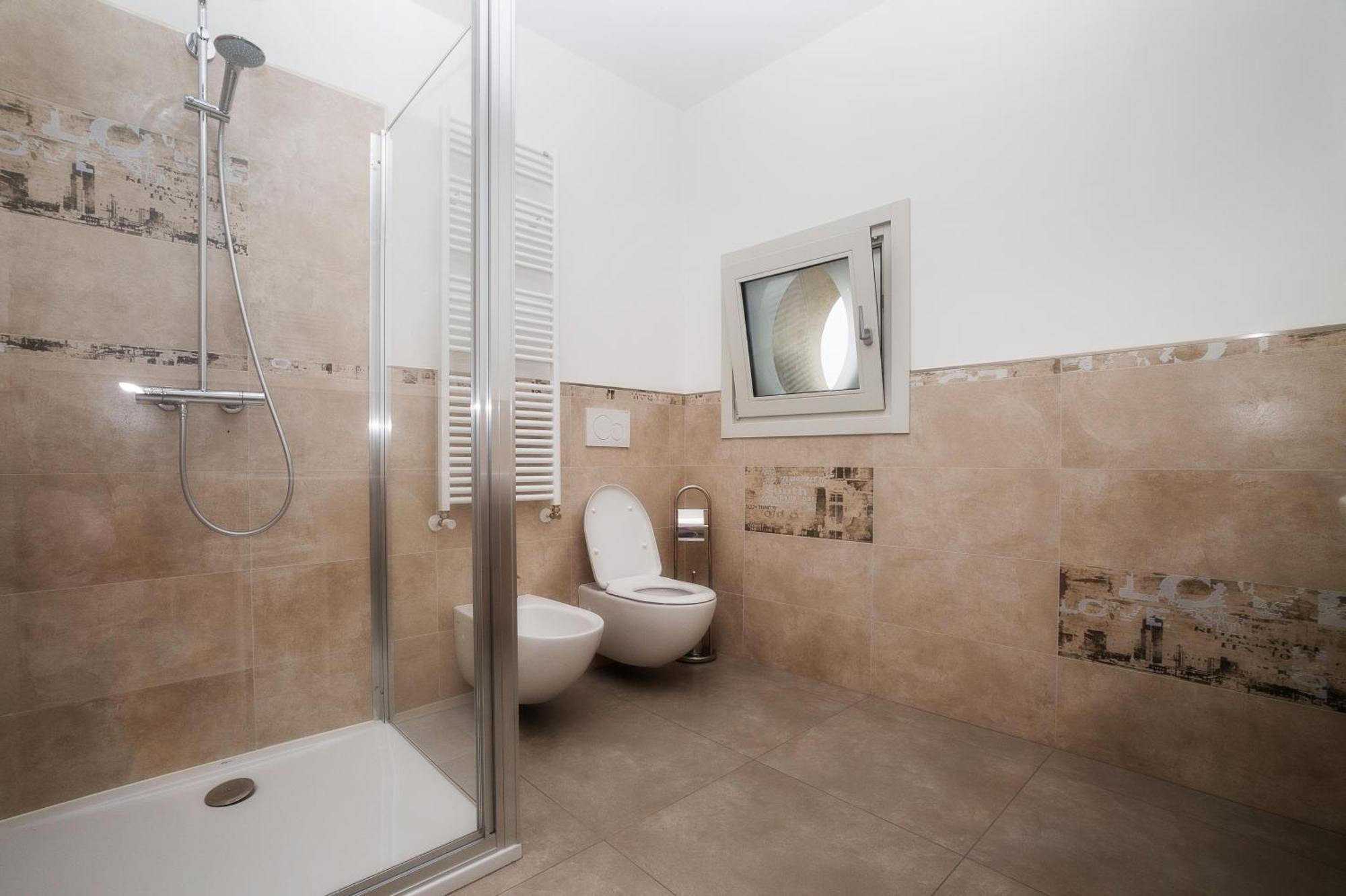 Lakefront Home Residenza Il Gallo In Riva Al Lago Pisogne Zewnętrze zdjęcie